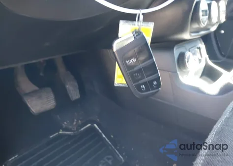 2017 Jeep Renegade Altitude 4X4 z USA, uszkodzony, nr VIN ZACCJBBB7HPE76594